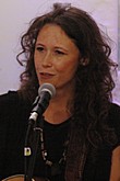 Sarah Lee Guthrie